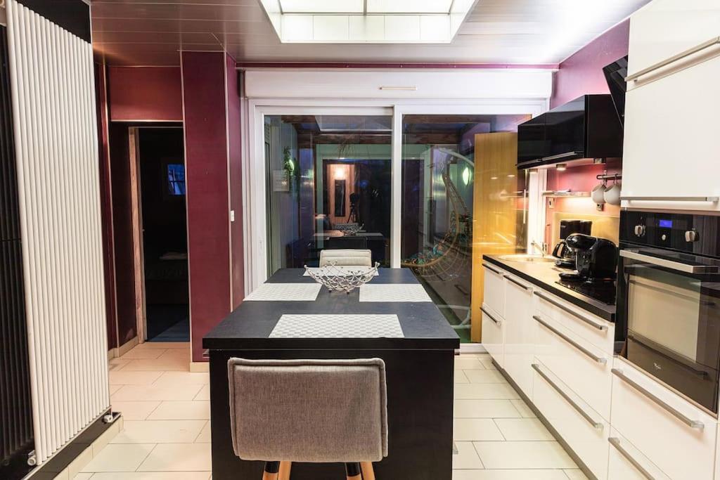 Maison De Ville Restylee Avec Jardin, Proche Gare Dunkirk Екстериор снимка